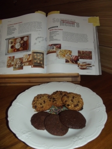 Zweierlei Cookies - die schmecken auch zum Kaffee. 