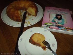 Kokosmilchkuchen aus "Glück ist backbar" von Marian Keyes